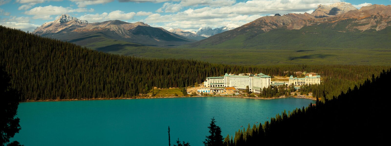 Canmore vs Banff stay