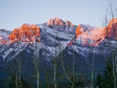 Edmonton to Banff Taxi Service
