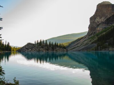 Banff Group Tour from Edmonton with Canmore Stay